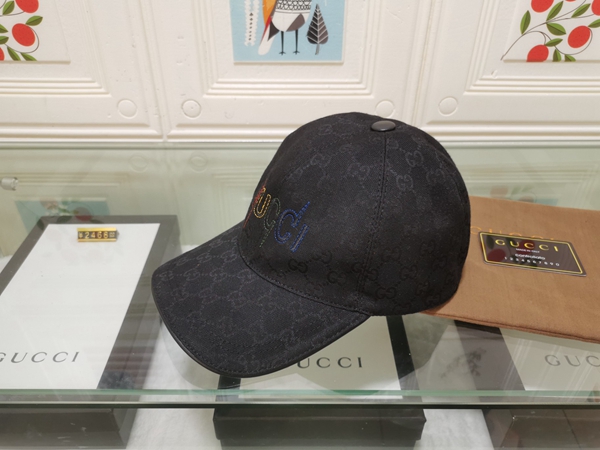 ブランド帽子正面デザイン